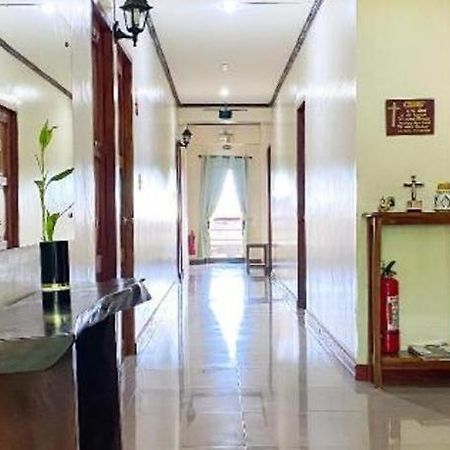 Jm Backpackers Hometel Guimaras Exteriör bild